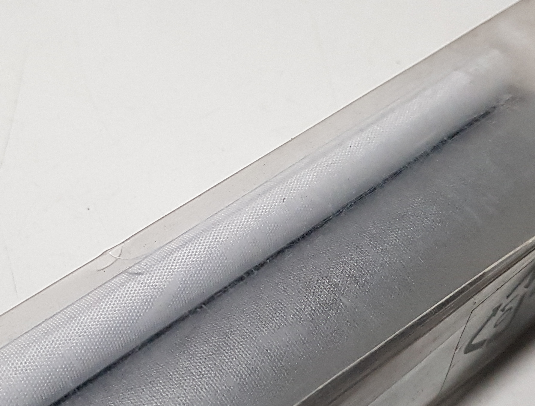 OBI Pamplona Roller 120 x 175 cm "SILVER" (White Bar)