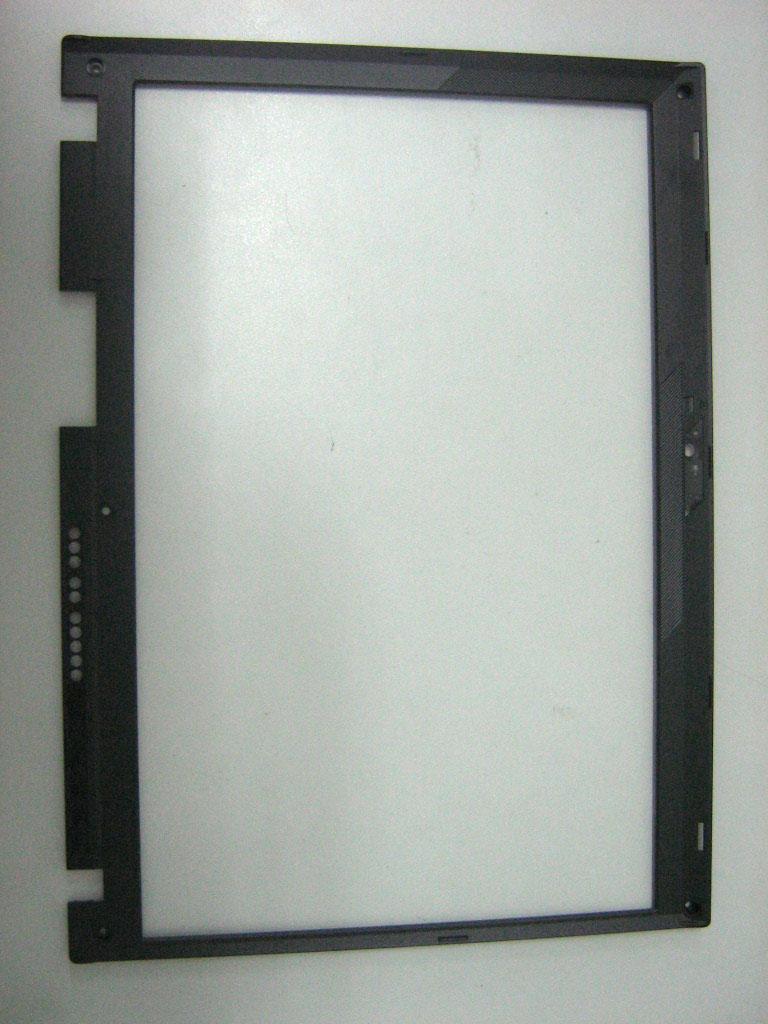 Lenovo Thinkpad R61,R61e, R61i  Lenovo 15.4" LCD Cover Kit  44C0773