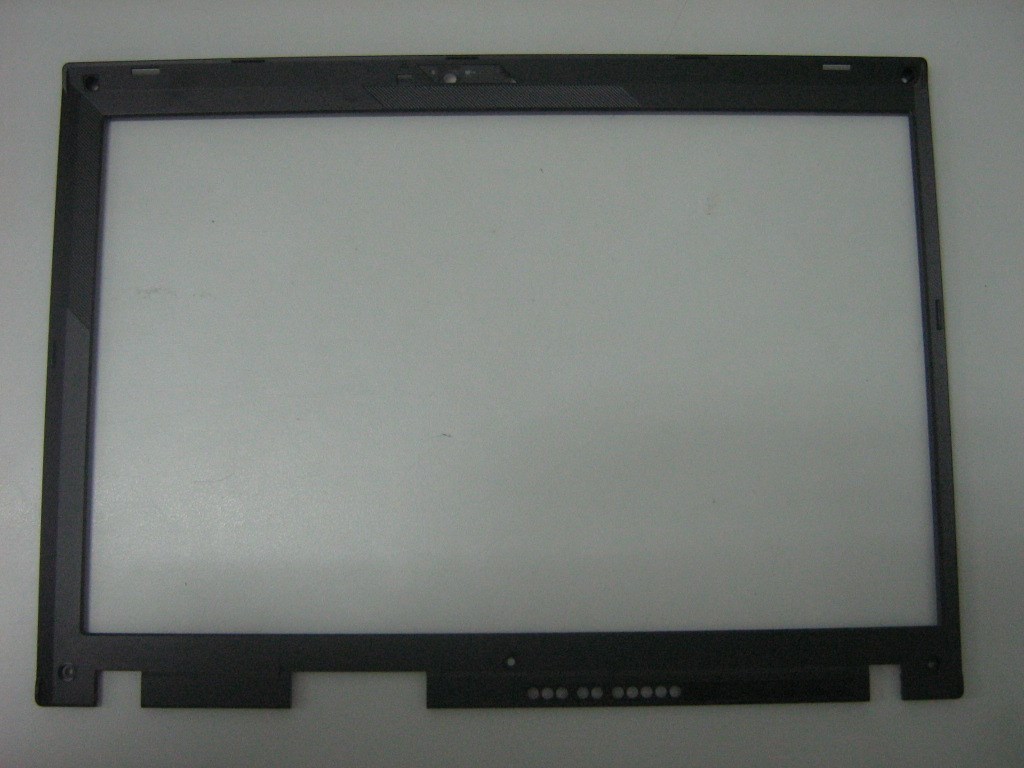 Lenovo Thinkpad R61,R61e, R61i  Lenovo 15.4" LCD Cover Kit  44C0773