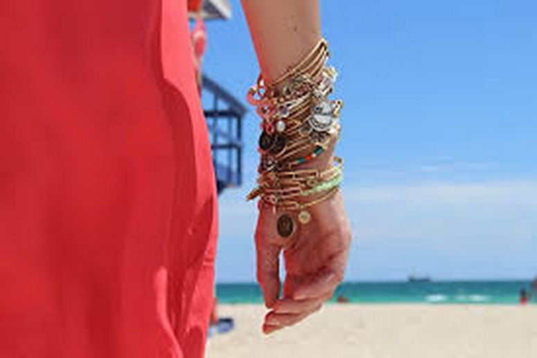 Urban Leaves ULGE006VG Hand Bracelet Brass