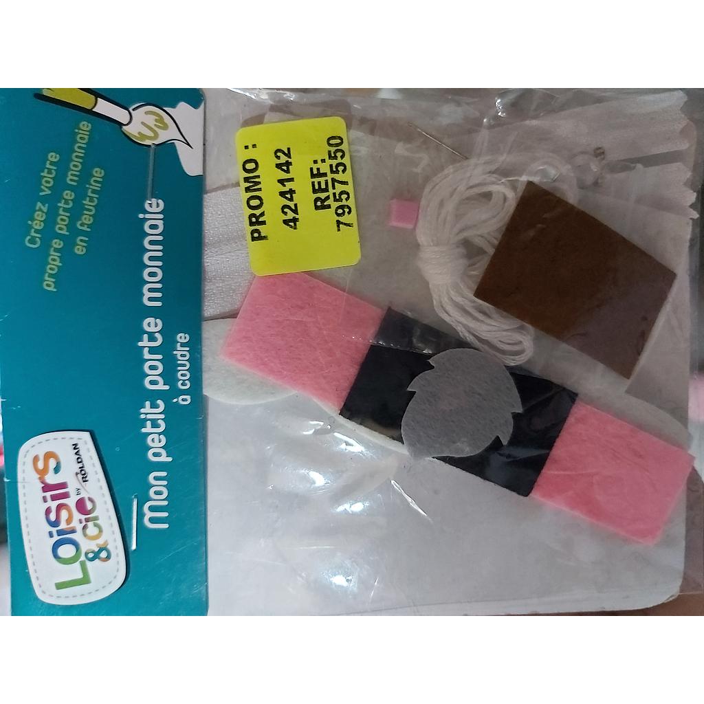 Loisirs Cloth Collage