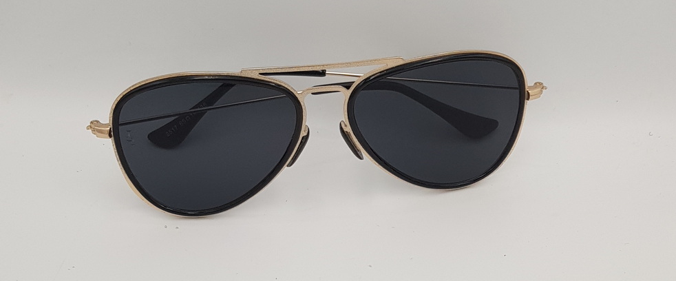 Lux Lenses UK SunGlasses Model FS2517 Black Gold Aviator Metal