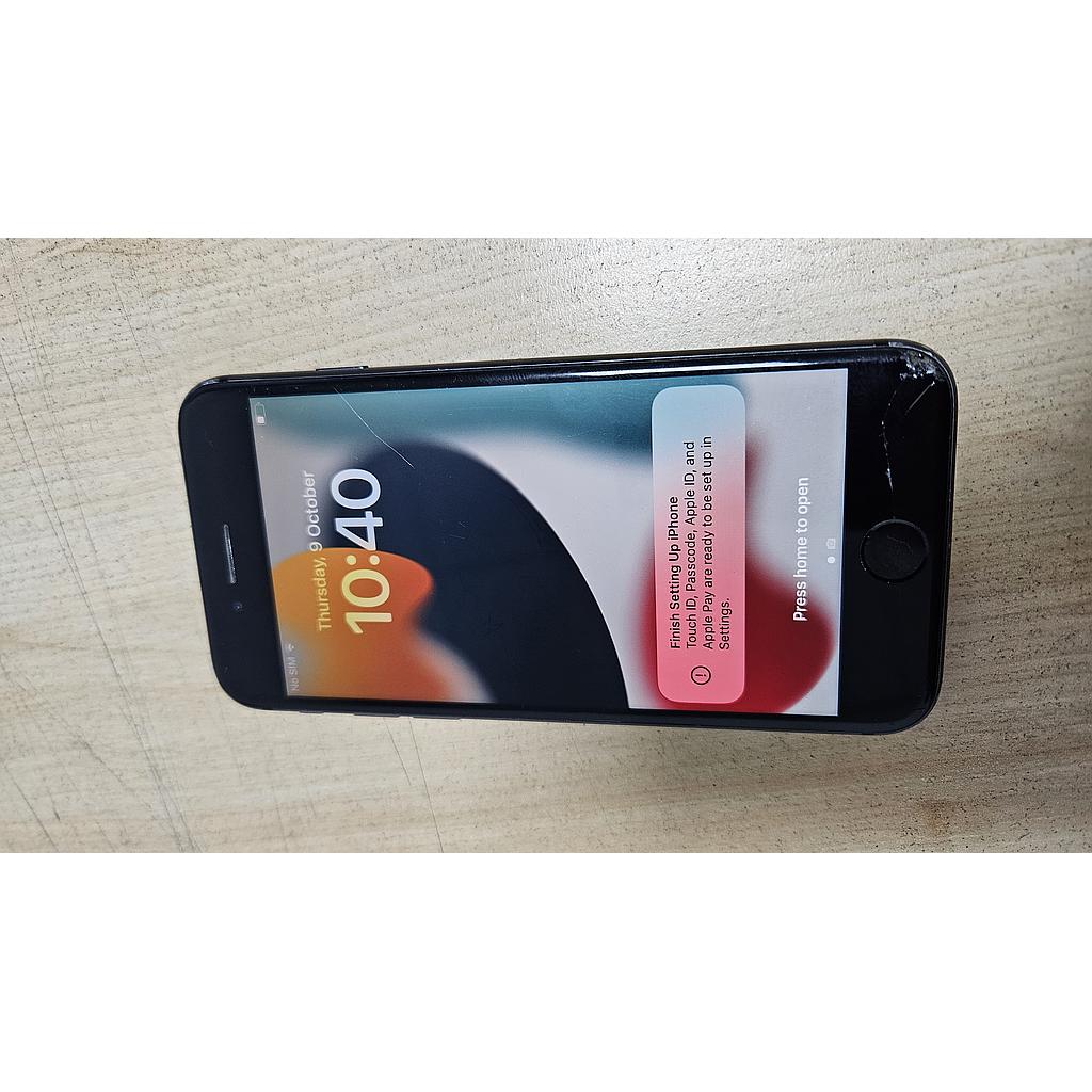 Apple iPhone 8 Used B 64GB - 85% (Cracked Touch Screen)